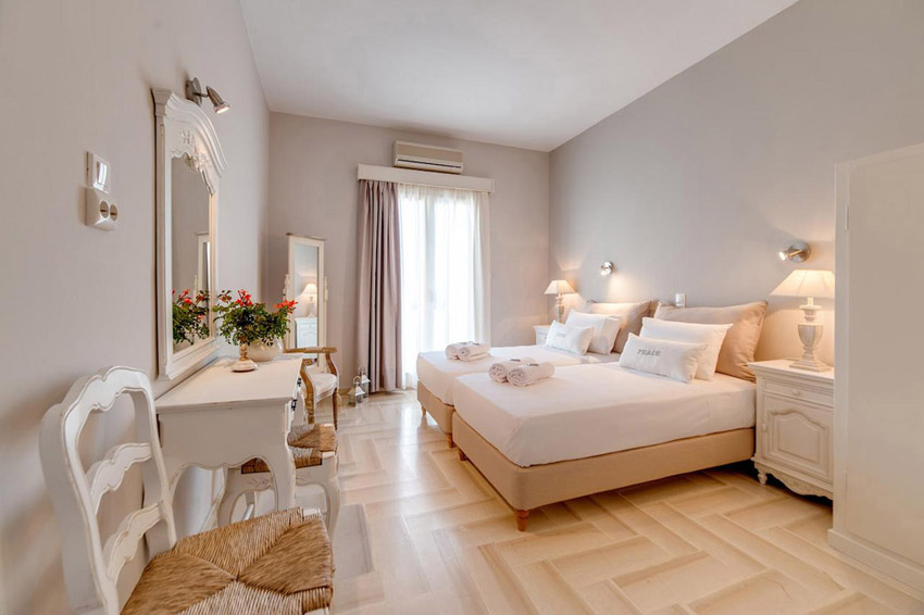 ANNA PLATANOU HOTEL-PAROS
